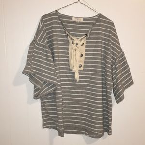 Umgee Grey Ruffle sleeve top